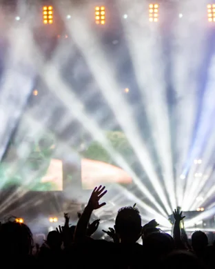 Q101 Twisted: Interpol & Modest Mouse