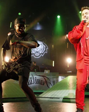 Parliament Funkadelic ft. George Clinton